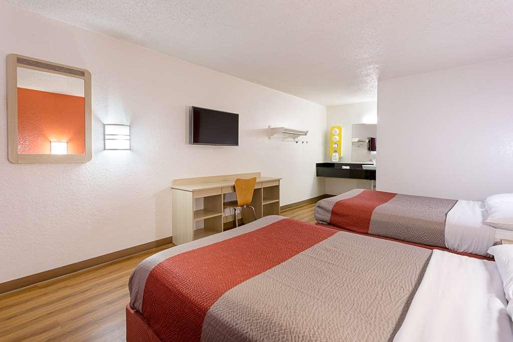 Motel 6 Baton Rouge Southeast Prairieville Bilik gambar