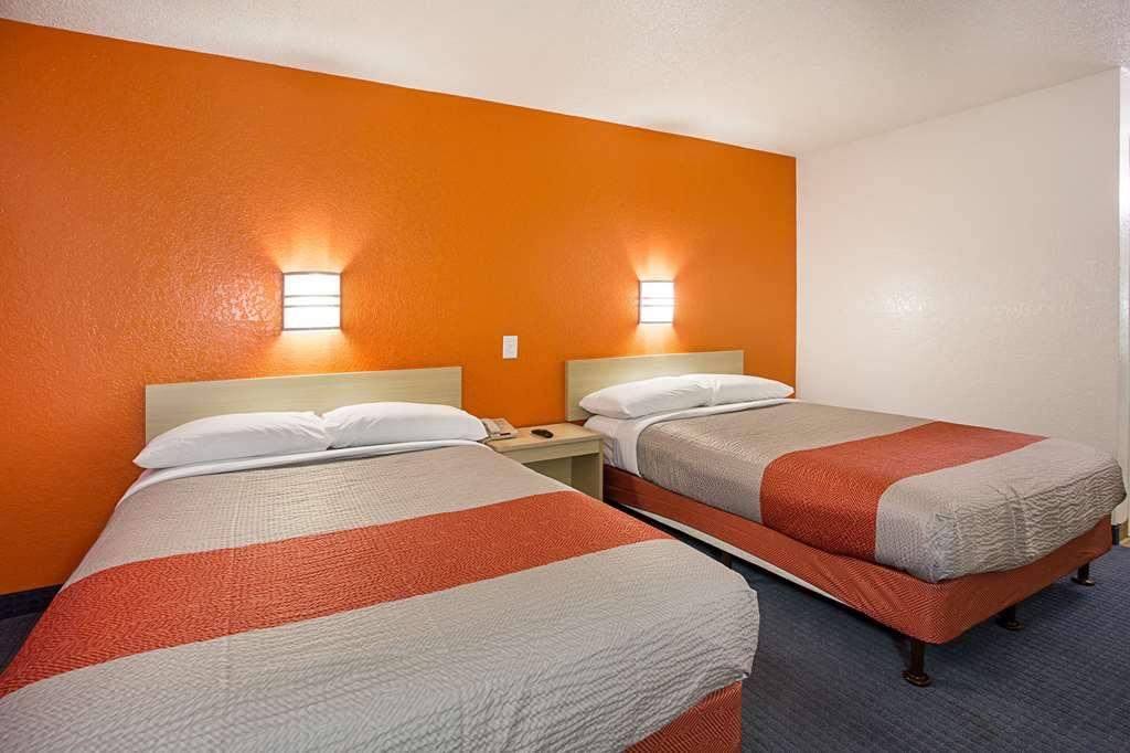 Motel 6 Baton Rouge Southeast Prairieville Bilik gambar