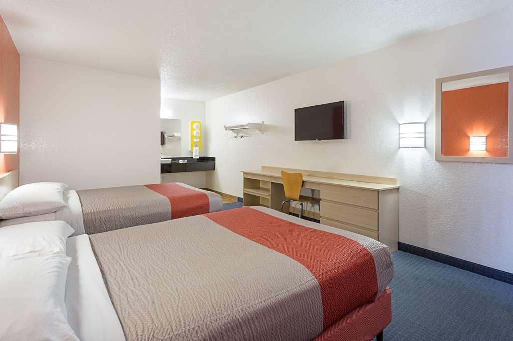 Motel 6 Baton Rouge Southeast Prairieville Bilik gambar